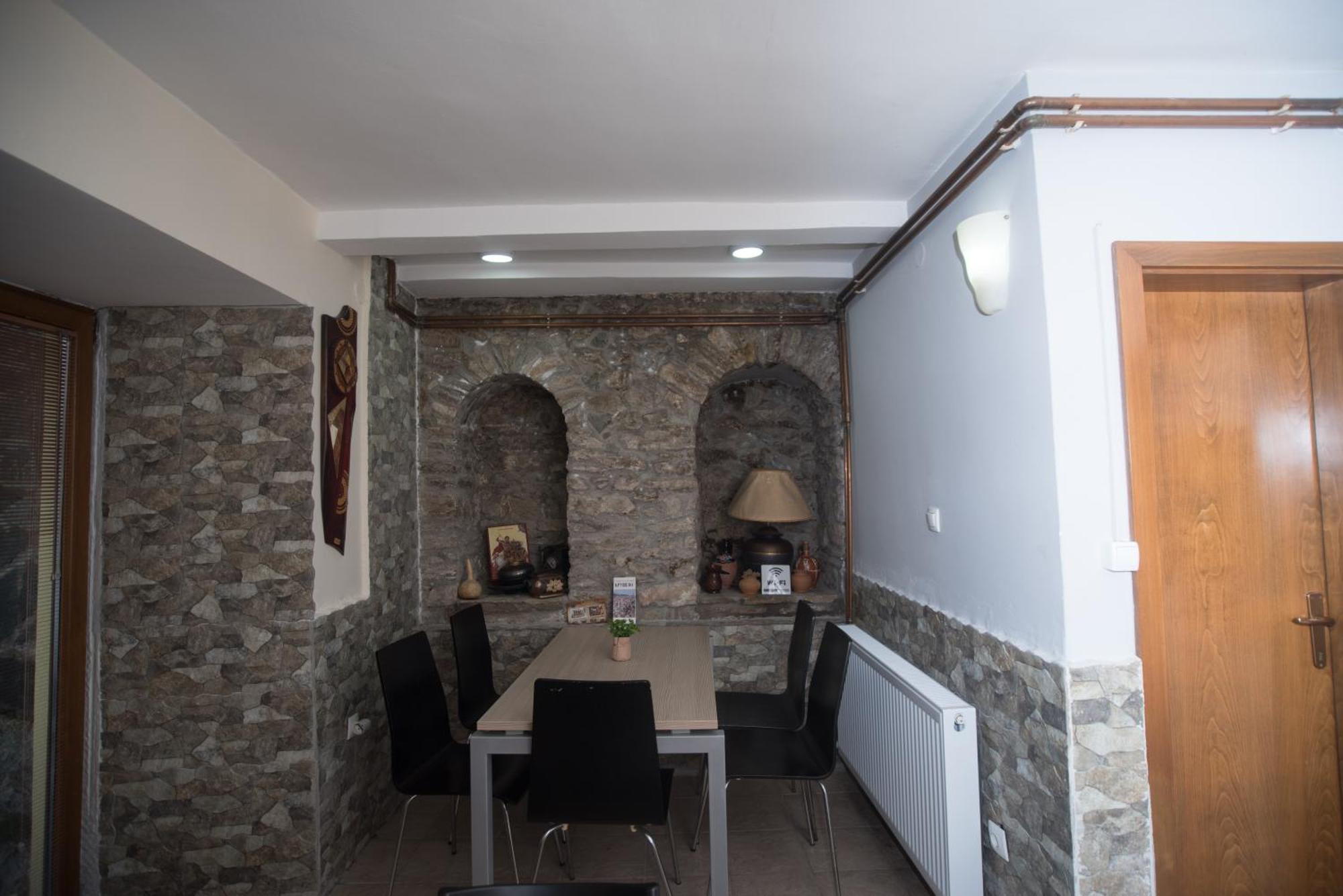 Kruševo Villa La Munte מראה חיצוני תמונה